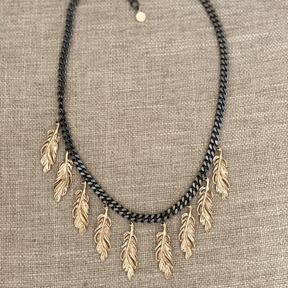 Stella & Dot Secret Garden Necklace